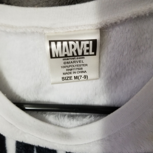 Sweatshirt - Picture 2 of 2